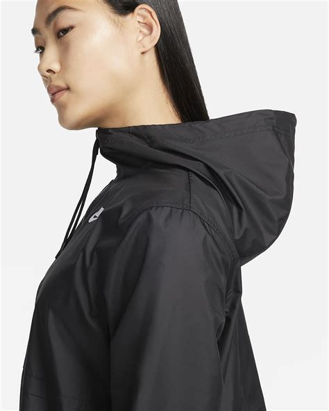 Nike Women's Sportswear Essential Repel Woven Jacket